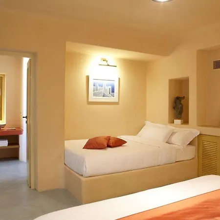 Voreina Gallery Aparthotel