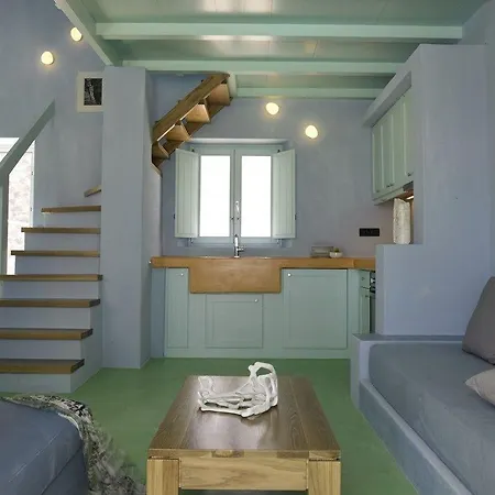 Voreina Gallery Aparthotel Pýrgos