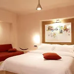 شقة فندقية فوراينا غاليري 4*