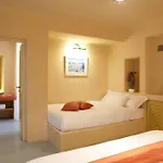 Voreina Gallery Apart-hotel