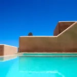 Voreina Gallery מלון דירות 4*