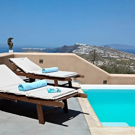 فوراينا غاليري Pýrgos