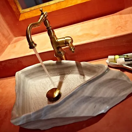 Hotel apartamentowy Voreina Gallery 4*