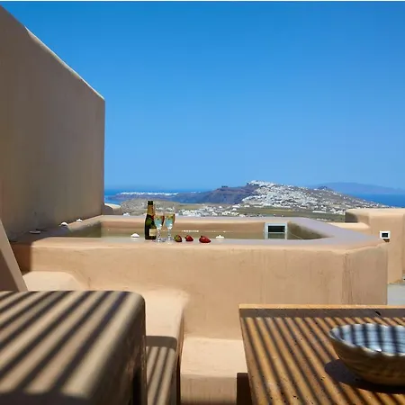 Voreina Gallery Aparthotel Pyrgos Kallistis