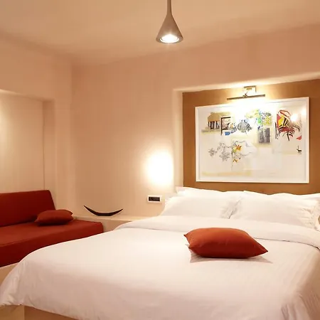 Apart Otel Voreina Gallery Pýrgos