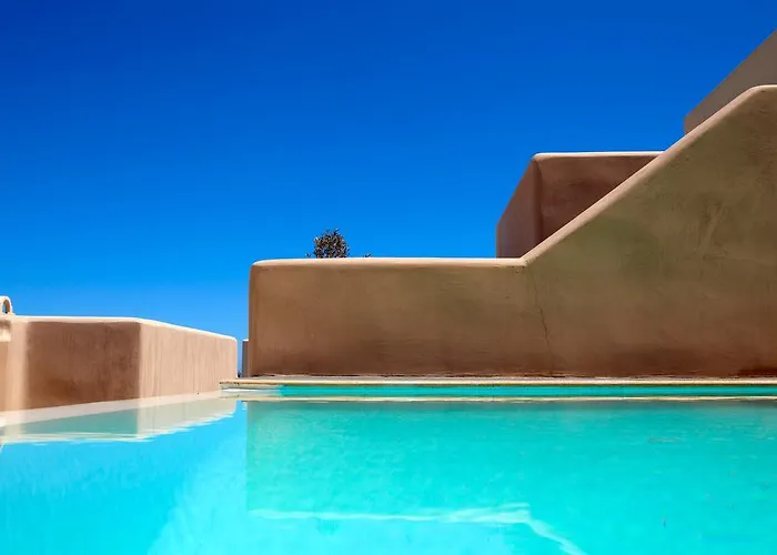 Voreina Gallery Apart-hotel 4*